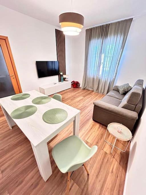 Soleo Guesthouse Monza Dış mekan fotoğraf