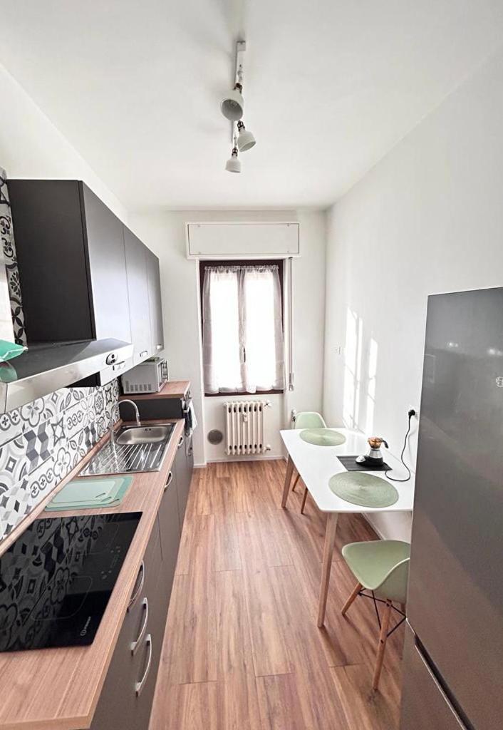 Soleo Guesthouse Monza Dış mekan fotoğraf
